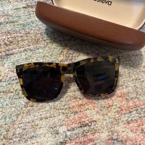Illesteva Los Feliz Sunglasses